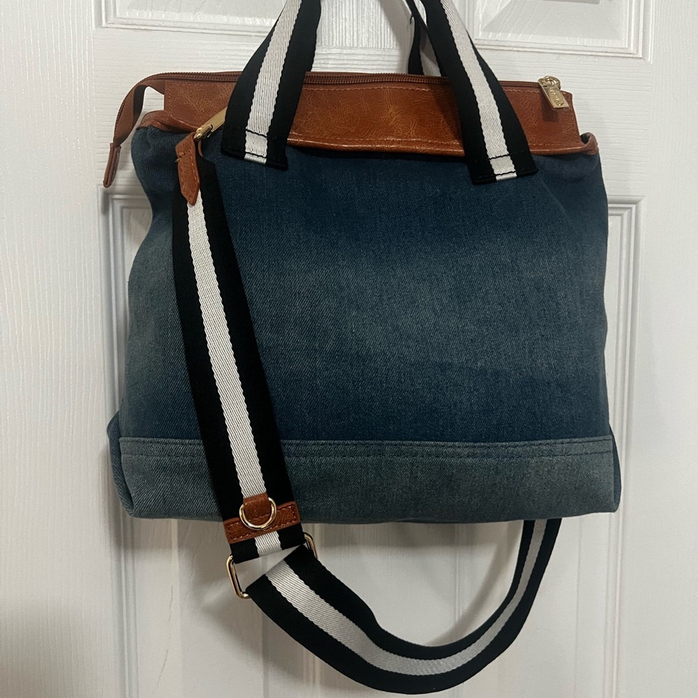NWT Betsey Johnson Denim Teddy-Front Tote Bag - Picture 2 of 6